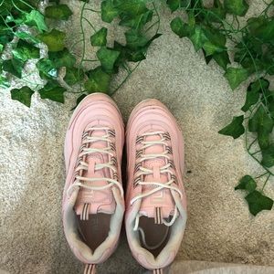 PINK FILA US WOMEN SIZE 9 LIKE NEW!